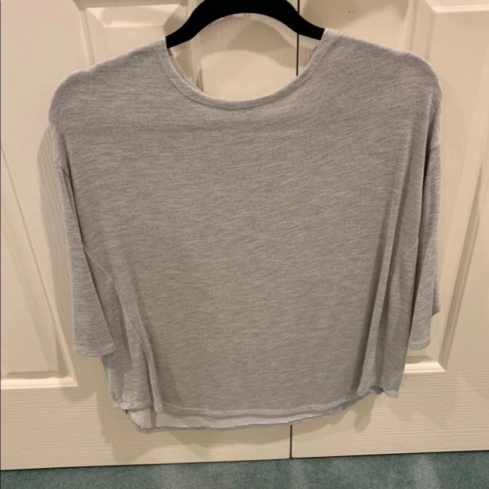 TopShop grey quarter sleeve sweater NWOT